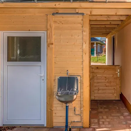 Amazing In With Kitchen *